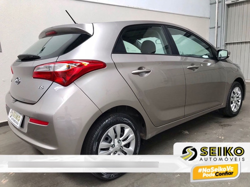 Imagem 5 de 15 de Hyundai Hb20 C./c.plus/c.style 1.6 Flex 16v Mec. 2016/20...