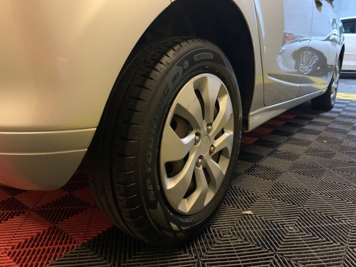 Chevrolet Onix 1.0 MPFI LT 8V FLEX 4P MANUAL