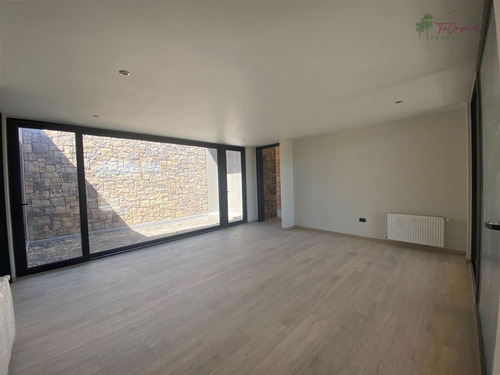 Espectacular Casa Nueva En Condominio 4d/7b En Carampangue