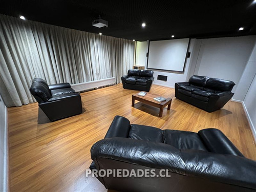 Departamento En Venta De 2 Dorm. En Las Condes