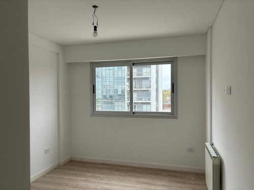 Departamento En Venta A Estrenar De 3 Ambientes Con Cochera En Bernal Centro