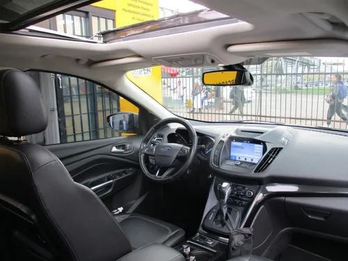 Ford Escape Titanium 4x4 2000cc At Aa