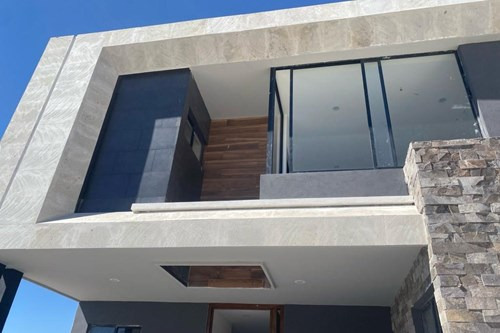 Venta De Casa En Lomas Punta Del Este - Casa En Venta Al Sur De León Circuito Marfil