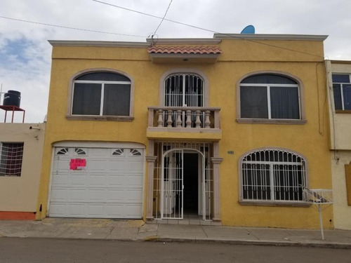 Imagen 1 de 12 de Casa Sola En Renta Hipodromo