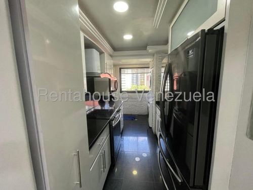 Carla Gonzalez Apartamento En Venta En La Urbanizacion El Rosal Mls #25-12332 Sc