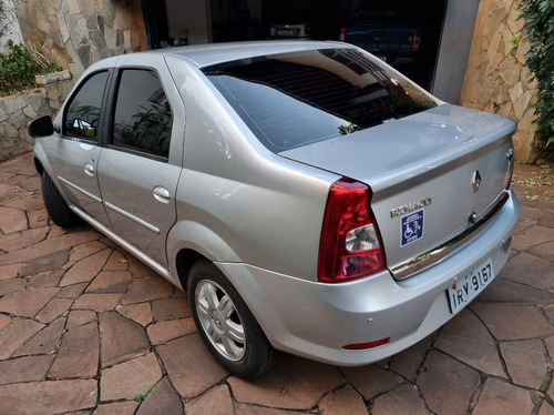 Renault Logan 1.6 Expression Hi-torque 4p
