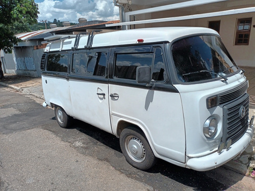 Volkswagen Kombi 1.4 Standard Total Flex 3p