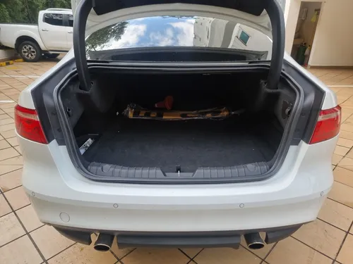 Jaguar XF 2.0 Prestige