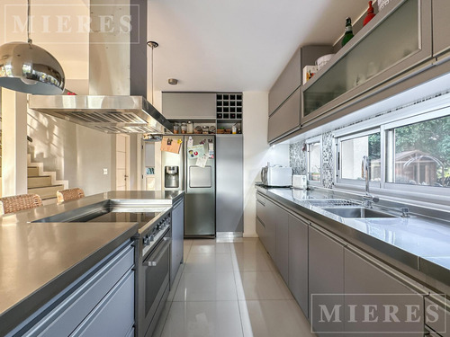 Casa En Venta En Barbarita - Bancalari