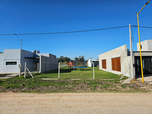 Imagen 2 de 6 de Terreno En Venta