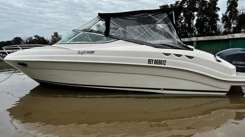Imagen 2 de 25 de Lancha Cuddy Canestrari 245 Fuera De Borda Yamaha 250 Hp