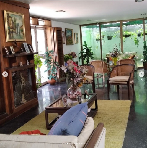 Imagen 8 de 10 de Se Vende Casa 800m2 8h/7b/5p Lomas De La Trinidad