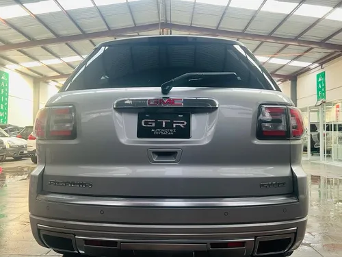 GMC Acadia DENALI