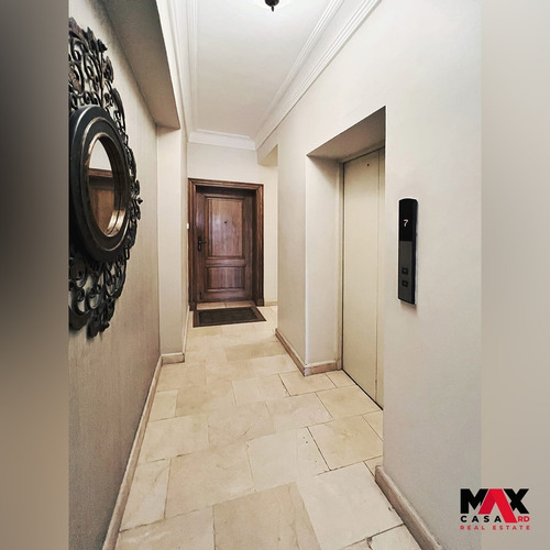 Imagen 13 de 30 de Lujoso Apartamento En Venta En El Centro De Piantini 400m2