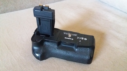Canon T5i Com Menos De 15k Com 18 55 E Grip Original Canon