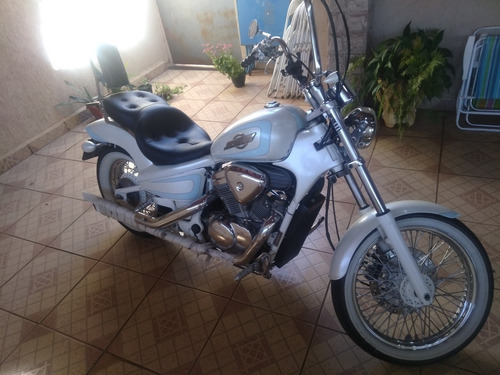 Imagem 7 de 12 de Honda Shadow 600