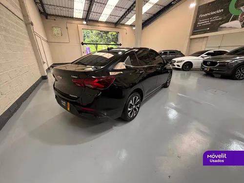 Chevrolet Onix 1.0T Premier Sedan At