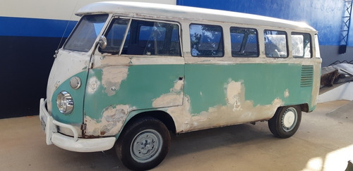 Imagem 2 de 15 de Kombi Kombi Corujinha