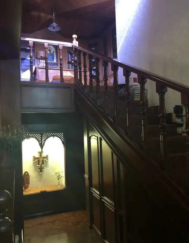 Se Vende Hermosa Residencia En Jardines De Irapuato