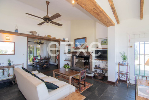 Casa En Venta Enorme Terreno Frente Playa Bella Vista (ref: Jpd-1478)