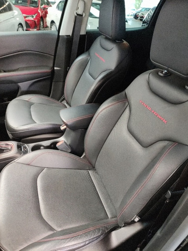 Imagem 8 de 9 de Jeep Compass Trailhawk