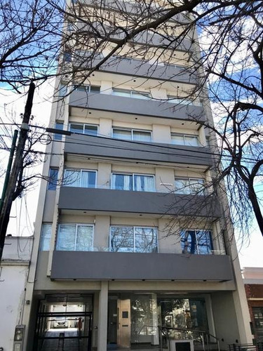 Imagen 1 de 13 de Departamento - La Plata