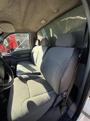 Ford 4000 Año 2005 Caja Paquetera Rentaltrucks Vial