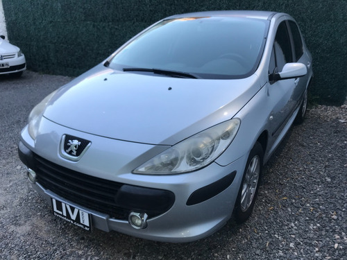 Imagen 5 de 15 de Peugeot 307 Xs 2.0 Hdi 5p 110cv Año 2010 - Liv Motors