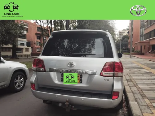 Toyota Land Cruiser Lc200 Sahara V8 Blindaje Nivel 2+