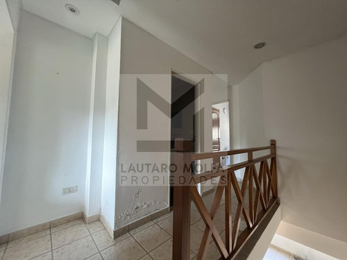 Duplex En Alquiler 4 Ambientes En B° Maria Del Parque