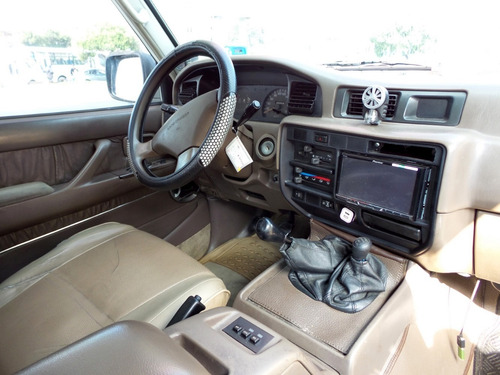 Toyota Land Cruiser Burbuja Gx