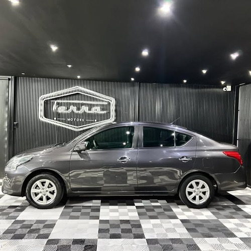 Nissan Versa 1.6 Sense At