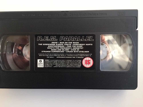Imagem 7 de 9 de R.e.m. Rem Parallel Fita De Vídeo Vhs Importada Inglaterra