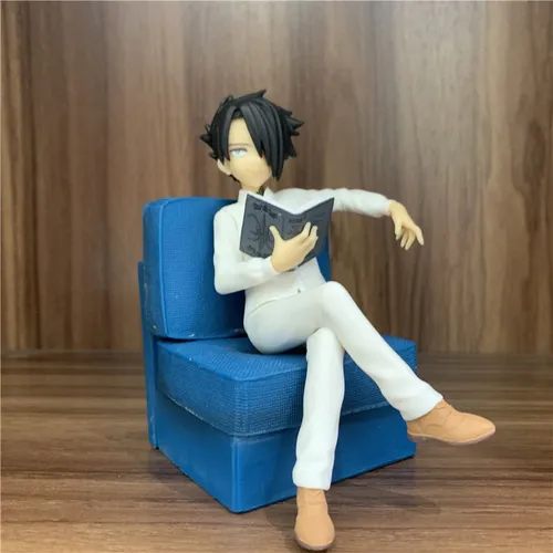 Figura The Promised Neverland Ray 81194 Sillon Orfanato