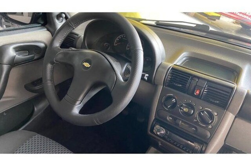 Imagem 3 de 9 de Chevrolet Classic 1.0 Mpfi Ls 8v Flex 4p Manual