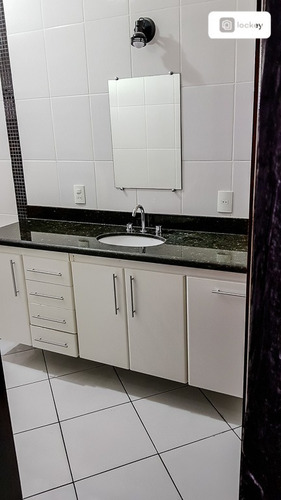 Imagem 13 de 15 de Venda De Casa Com 299m² E 4 Quartos - 13433