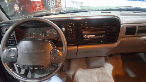 Dodge Ram V8