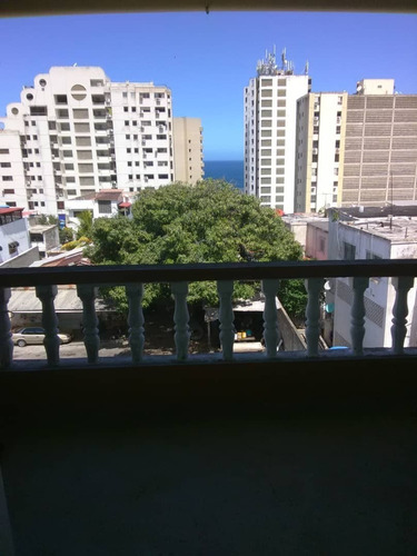 Imagen 9 de 25 de Casa En Venta Tipo Town House De 3 Niveles En Las Quince Letras