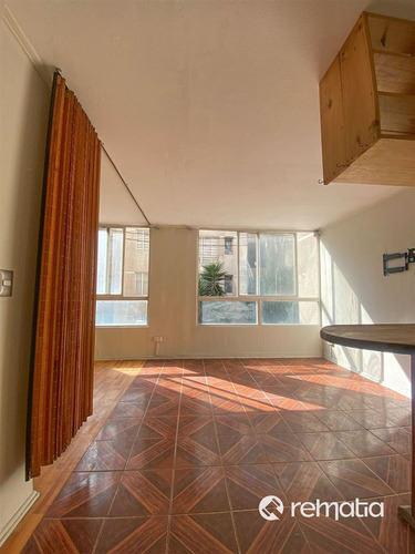 Departamento En Venta De 1 Dorm. En Quinta Normal