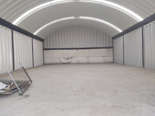 Rento Bodega 660m Y 480m , Santa Clara , Ecatepec. A 3 Cuadras Via Morelos , Arcotecho Nuevas.