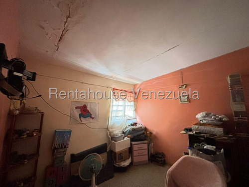 25-22195 Casa En Venta En Fundalara Con Local Comercial Ubicacion Estrategica Para Tu Nuevo Hogar O Local Comercial Una Zona Super Transitada Barquisimeto Yineth Cordero Rahco Y:c