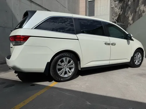 Honda Odyssey 3.5 Touring Mt