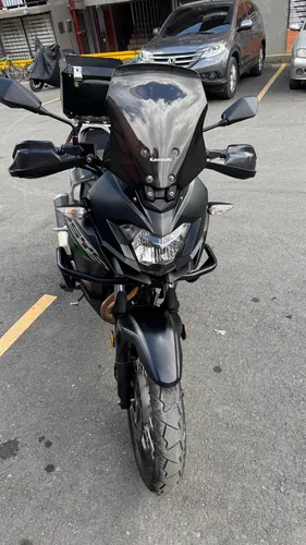 Versys 300