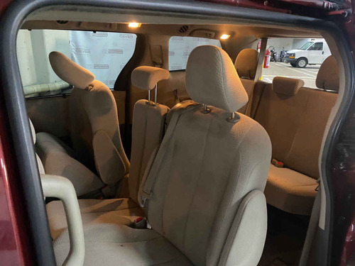 Imagen 11 de 15 de Toyota Sienna 2012 5p Xle Aut