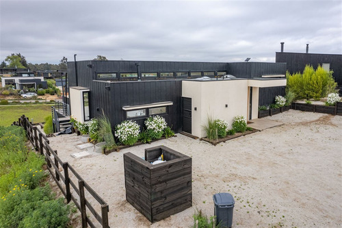 Moderna Y Nueva Casa En Condominio Polo De Maitencillo