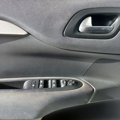 Imagen 19 de 20 de Citroën C4 Lounge Feel At 6