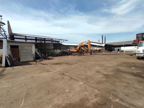 Amplio Galpon En Venta Zona Industrial San Miguel Maracay Deposito Area Oficina Precio Negociable Estef 23-5740