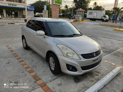 Imagen 10 de 15 de Suzuki Swift Dzire Sedán 4 Puertas