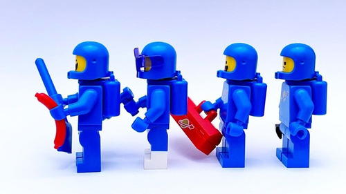 Imagen 6 de 8 de Lego Minifigura Colección De Benny´s The Lego Movie 2