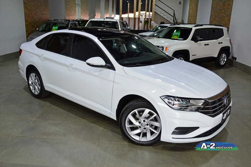 Imagem 2 de 13 de Volkswagen Jetta Comfort. 250 Tsi 1.4 Flex 16v Aut 2018
